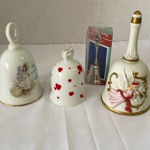 4 Collector Bells (EO)